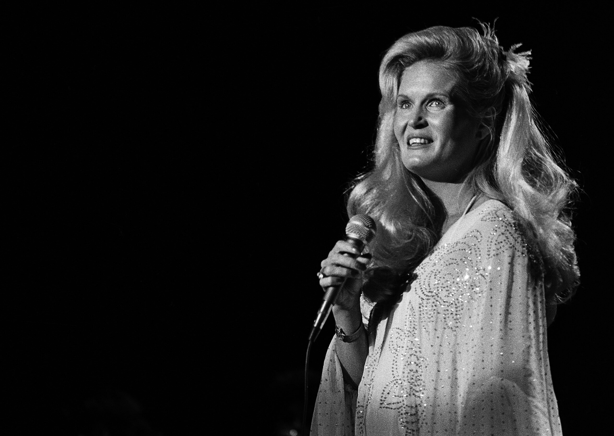 Atlanta - March 27: Country singer Lynn Anderson performs at The Capri Theater in Buckhead/Atlanta Georgia March 27, 1979 