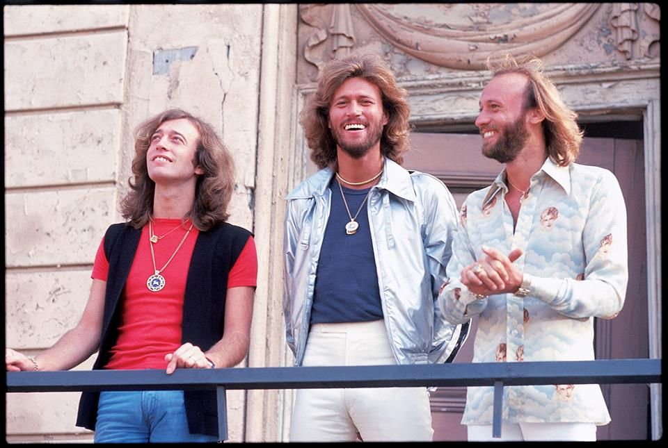 Bee Gees - Juliet