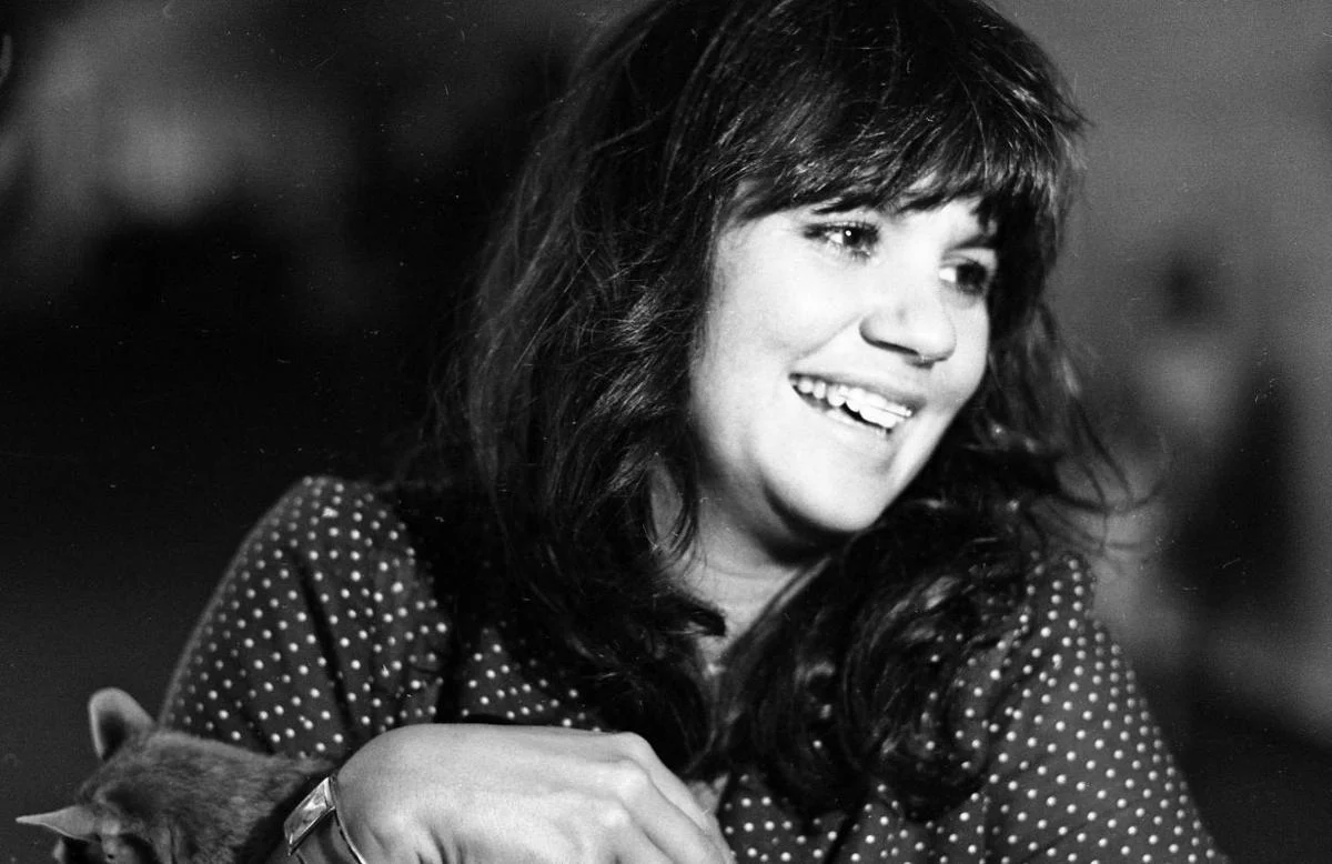 Linda Ronstadt - A Number And A Name