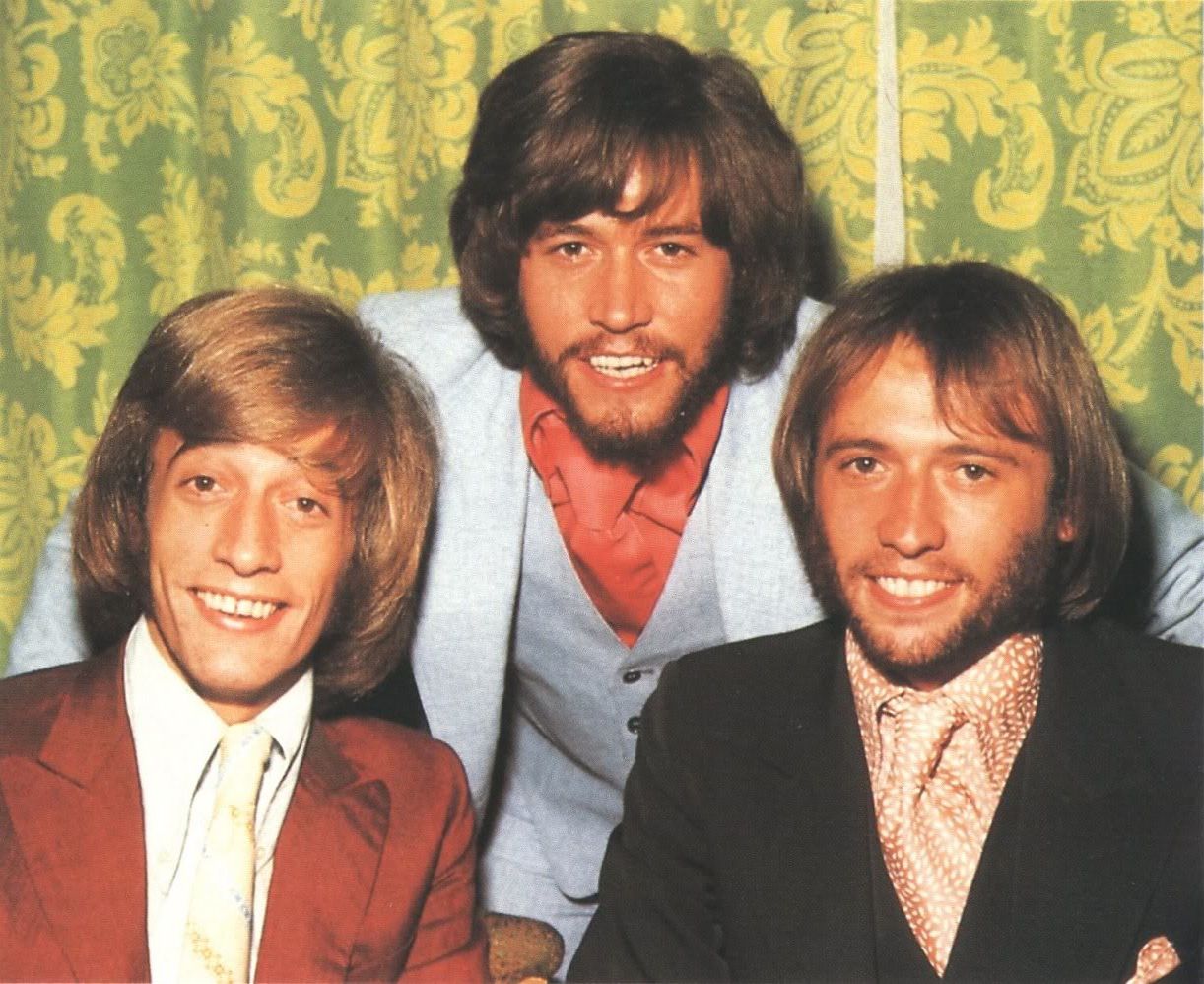 Bee Gees - Someone Belonging to Someone